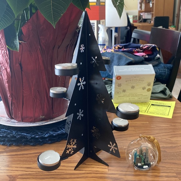 Black Metal Tree With 6 Tea Light Candles - Picture 7 of 7